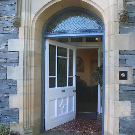 The Centre